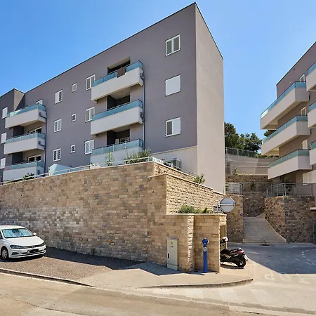 Hedera Estate Hedera A35