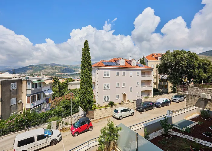 Hedera Estate Hedera A35 Apartment *